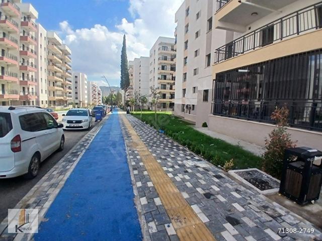AKEVLER MH BEYHAN GENCAY OKULU KARŞISI ARA KAT