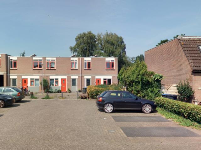 Akeleiveld 16