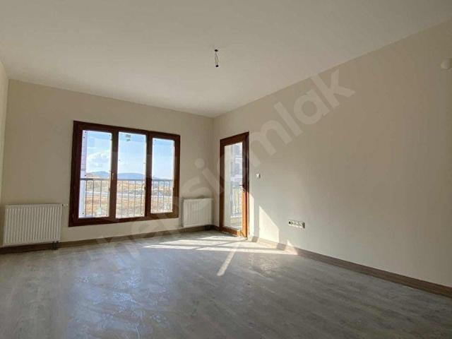 AKGÜN'DEN GOP TOKİ 2.ETAP 2+1 KİRALIK DAİRE