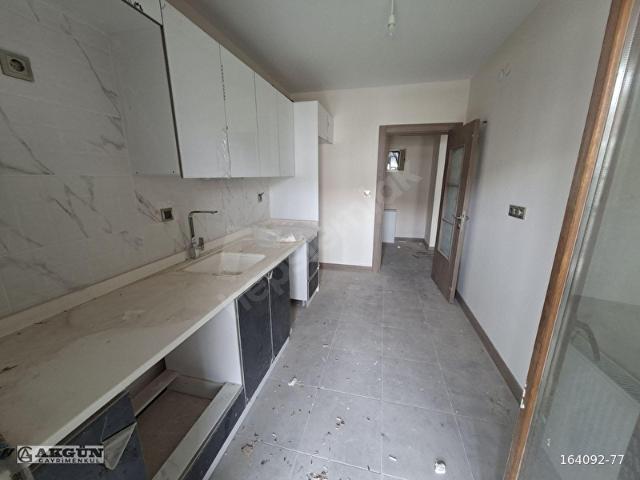 AKGÜNDEN GOP Tokide Satılık 2+1 86 m2 borçsuz