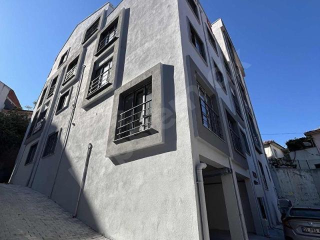 AKGÜN'DEN NEF ARKASI EŞYASIZ SIFIR 1+1 KİRALIK DAİRE