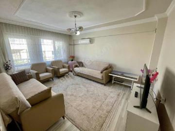 Akgün'den Satılık 2+1 8 Yaşında Daire