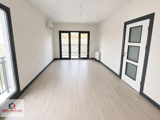 Akgedik Zeki Emlak'tan 3. Etap'ta 2+1 Kiralık Daire