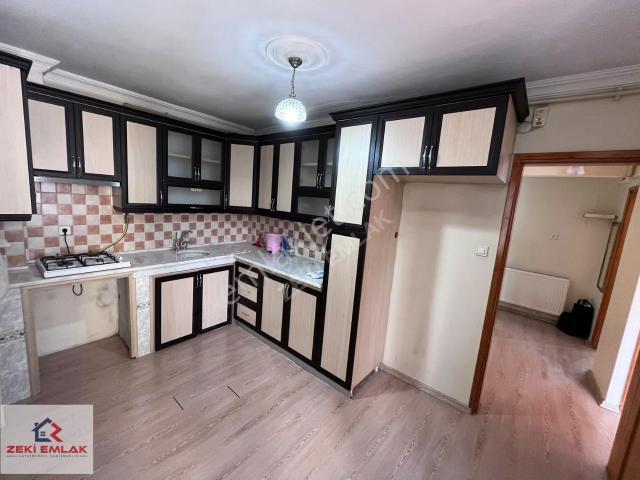 Akgedik Zeki Emlak'tan Şehir Hastanesi Dibinde Kiralık 2+1 Daire