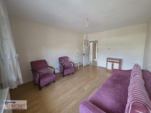 Akhisar Ulucami Mahallesi Full Eşyalı Kiralık 3+1 Daire!
