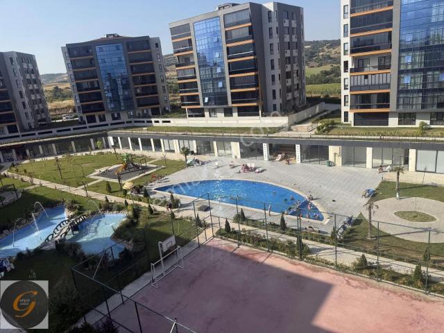 Akhisar Vizyon İnegöl Sitesinde Kiralık 3+1 Lüx Daire