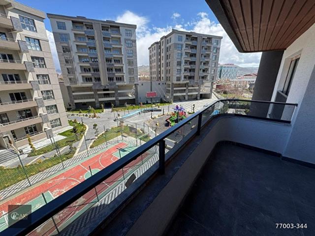 ÇAKI YAPI EMLAKTAN EMİNPAŞA İNAN LİFE'DA SATILIK 3+1 DAİRE