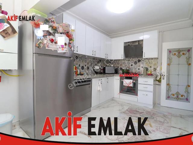 Akif'ten Ayyıldız'da Ahi Mesut Bulvar Üzeri Siteiçi 3+1 Yapılı Kiralık Daire