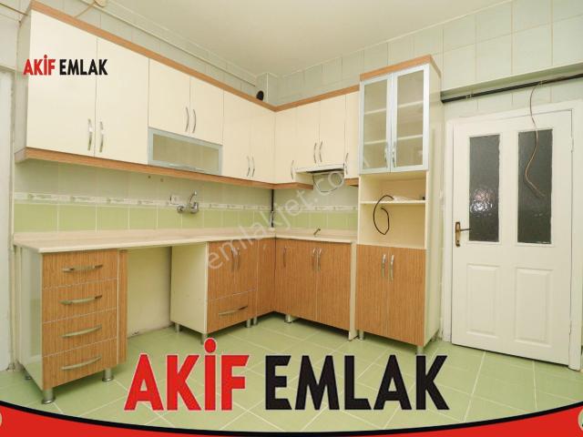 Akif'ten Elvankent Topçu'da 4+1 Bahçe Katı Kiralık Daire