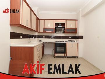 Selçuklu'da Ahi Mesut Bulvar Üzeri 4+1 Asansörlü Kiralık Daire