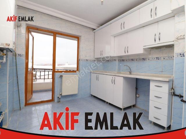 Akif'ten Topçu'da 3+1 Pazar Alanı&sağlık Ocağı Yanı Ara Kat Doğu Cephe Kiralık Daire