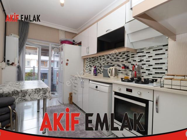 Akif'ten Topçu'da Yeni Binada Asansörlü Ön Cephe 3+1 Satılık Daire