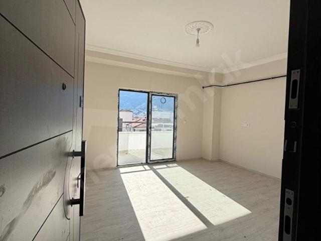 ÇAKIR EMLAKTAN TIP FAKÜLTESİ KARŞISI 1+1 KİRALIK DAİRE