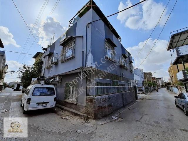 Şakirpaşa E5 Kolcuoğlu Civarı Köşe Başı 2 Katlı Müstakil Ev