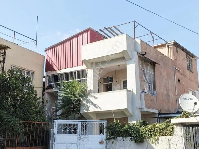 Şakirpaşada 125 M2 Arsası İle Satılık 2,5 Katlı Müstakil Ev Cazip Fiyatlı