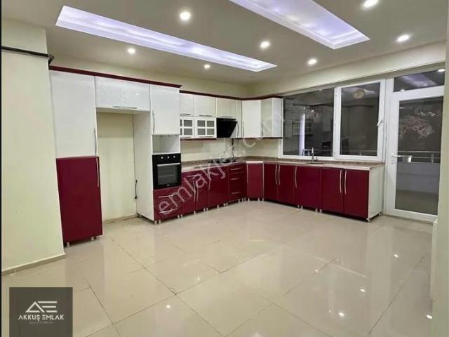 Akkuş Emlak'tan Nirvana 1.etap Kiralık 4+1 Daire