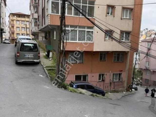 Akkaya Emlaktan Satılık 115 M2 Kombili 2+1 Arsa Tapulu Daire
