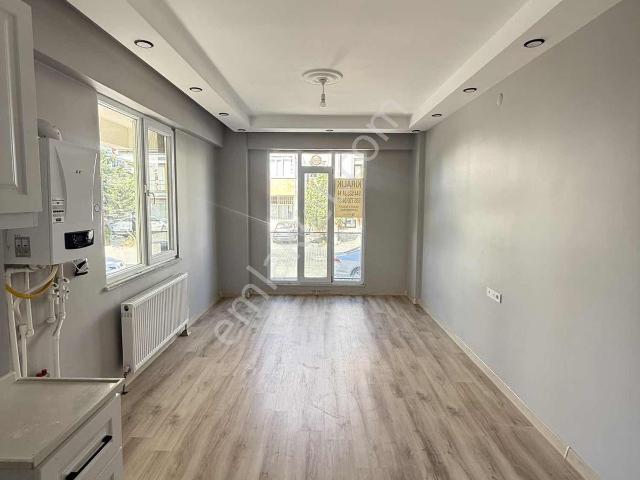Akkaya İnşaattan Cumhuriyet Parkı Yanında Kiralık Geniş 1+1