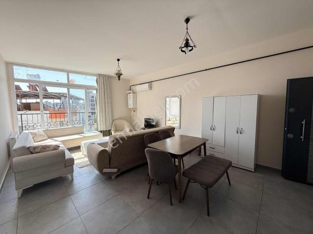 Akkent'te Kiralık Eşyalı 1+1 Daire
