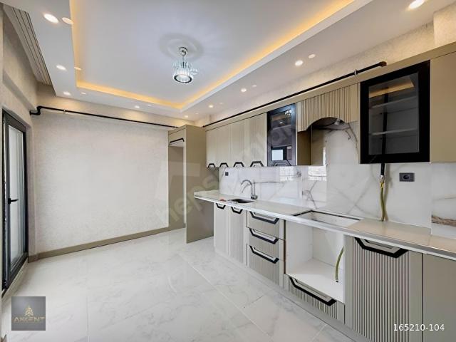 AKKENT EMLAK GYO'DAN VADİ CEPHELİ 2.5+1 KİRALIK FIRSAT DAİRE