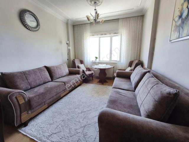 Akkent Toki'de Satılık Tadilatlı 2+1 Daire