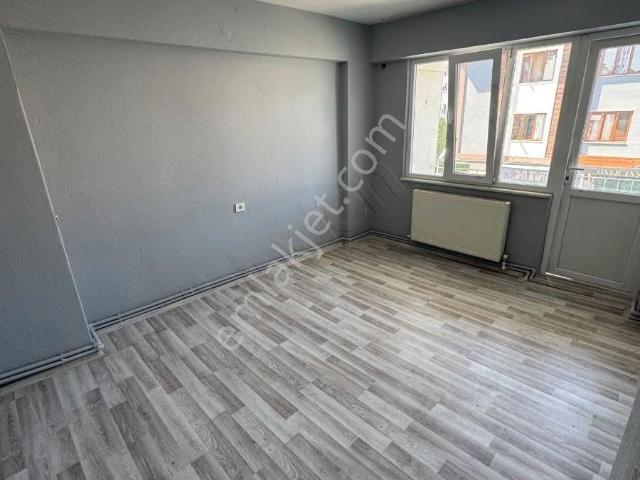 Akkonak Mahallesi'nde Fırsat 2+1 110 M2 Arakat Satılık Daire