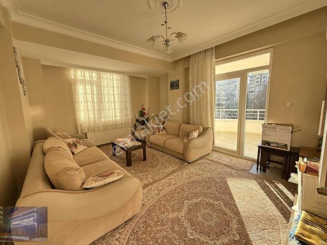 Akpiyarda 3+1 Park Cepheli Arakat Geniş Ferah Dairemiz Satışta