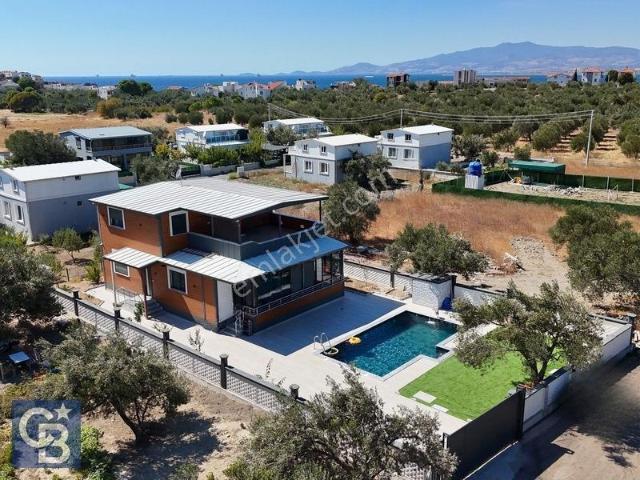 Şakran Sayfiye Mah. 509 M² Arsa İçerisinde Satılık Havuzlu Villa