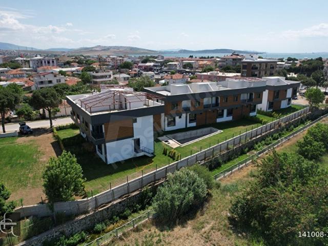 ŞAKRAN'DA HAVUZLU SİTE İÇİNDE SIFIR 3+1 MÜSTAKİL BAHÇELİ VİLLA