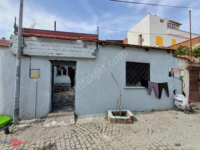 Akropol Manzaralı, Satılık Bahçeli 2+1 Müstakil Ev