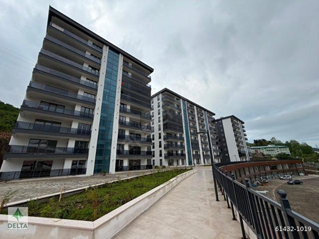 AKSU MAHALLESİ STADIUM CADDE EVLERİ'NDE SATILIK 3+1 LÜKS DAİRE