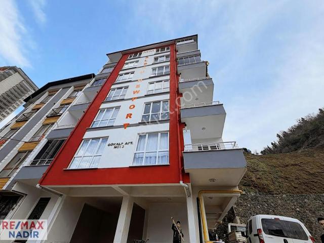 Aksu Mahallesinde Geniş Ve Ferah 2+1 Satılık Daire