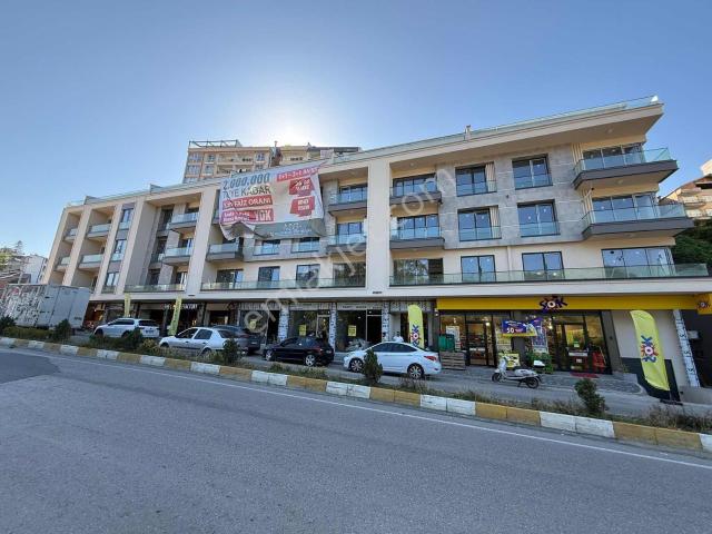 Aksu Plazada Sıfır, Eşyalı 1+1 Kiralık Daire