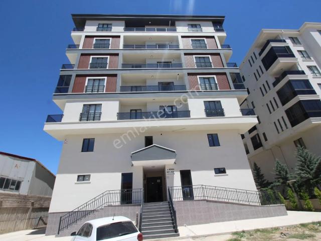 Aksaray Makas Mevki Otogar Yolu Üzeri Sıfır 1+1 Eşyalı Lüks Daire