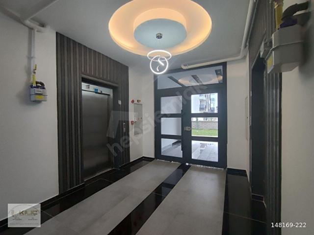 AKSARAY MERKEZ TACİN MAHALLESİN'DE SATILIK 2+0 DAİRE