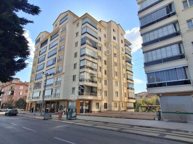 Aksaray Nakkaş Mah.vizyon Sitesinde Kiralık 4+1 Lüks Daire