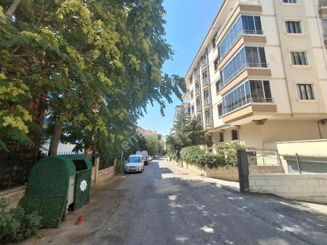 Aksaray Şeyh Hamit Mahallesi Kiralık 3+1 Daire