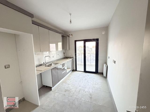 AKSARAY EMEK ANA CADDE ÜSTÜ 2+1 2.KAT KİRALIK