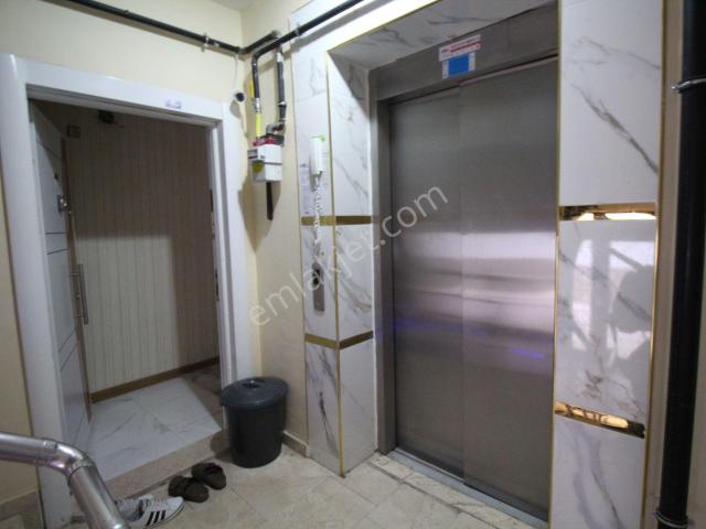Aksaray Ereğlikapı Uygulama Uygulama Oteli Yanı Kiralık 2+1 Daire