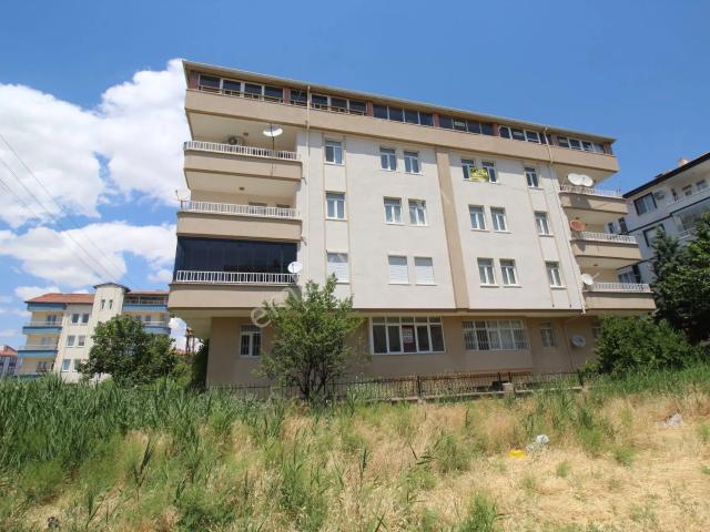 Aksaray Fatih Mah.taptuk Emre Okulu Yanı Kiralık 3+1 Daire