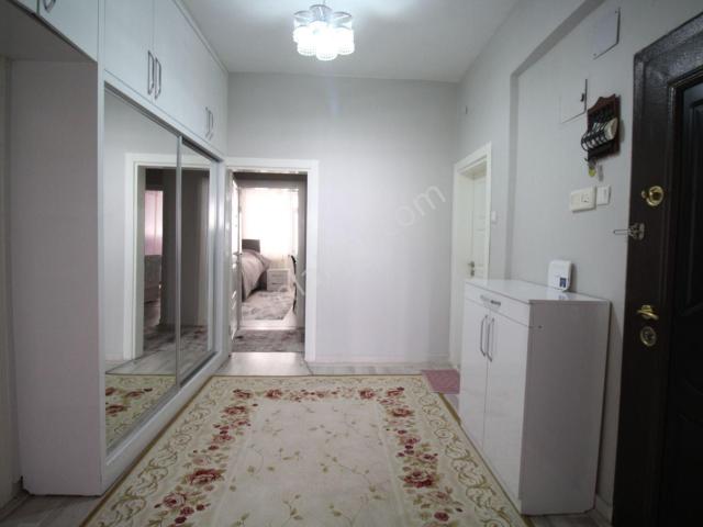 Aksaray Fatih Mahallesi Atasaray Cami Civarı 3+1 Satılık Bakımlı Daire