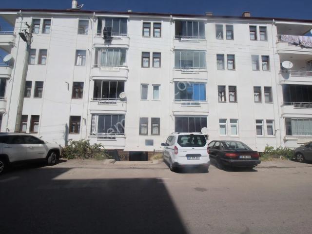 Aksaray Gayrimenkulden Nakkaş Mahallesinde Satılık Geniş 3+1 Daire