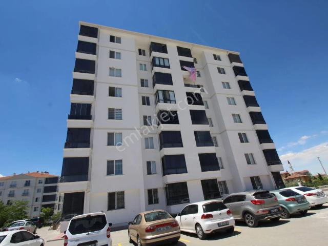 Aksaray Yunus Emre Mahallasinde Site İçinde Kiralık Yüksek Giriş 3+1