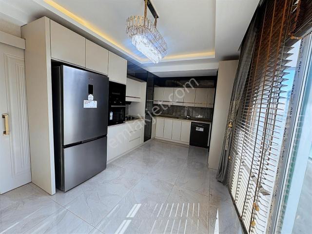Aksoy Home Gayrimenkul'den 2+1 Ultra Lüks Geniş Daire
