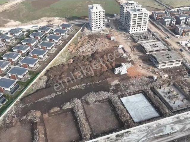 Aksoy'dan Cherry Bayii Karşısı 3+1 Satılık Fırsat Daire