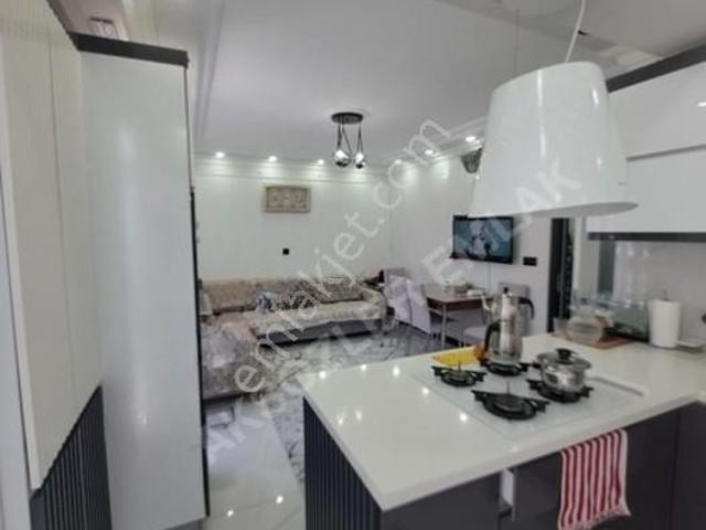 Aksözlerden Özel Garaj Giyinme Odası 220m2 Satılık Dev Dublex