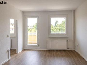 Aktuelle Renovierung einer herrlichen 3 Raum Wohnung!