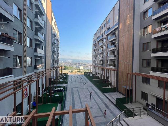 Aktürk Gayrimenkul'den Site İçi 3+1 Dubleks Satılık Daire