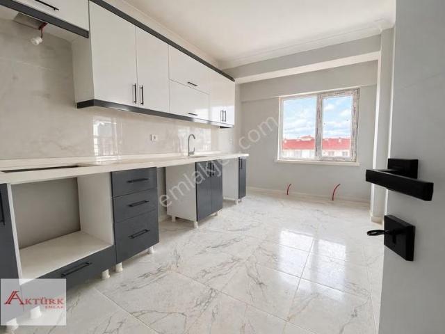 /aktürk Emlak/ara Kat İskanlı Kapalı Otoparklı Sıfır 3+1 Daire