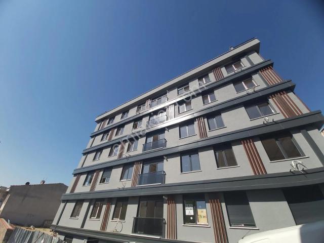 Aktaştan Yeni Binada 1+1 Otoparklı Asansörlü Ara Kat Daire